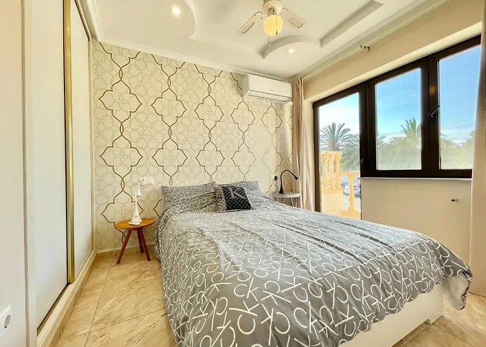 Calas Blancas By Villas&you * Torrevieja